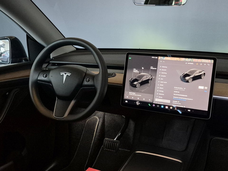 Tesla Model Y Long Range RWD 5d
