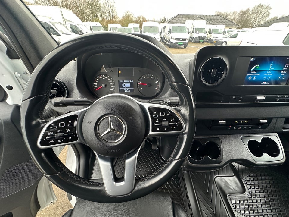 Mercedes Sprinter 317 2,0 CDi A2 Kassevogn aut. RWD