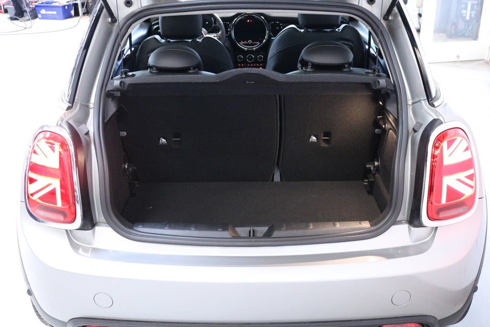 MINI Cooper SE Edition Premium Plus 3d