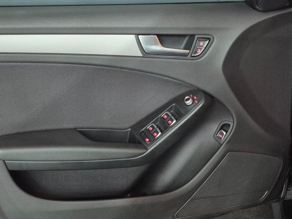 Audi A4 2,0 TDi 136 Ultra S-line Avant 5d
