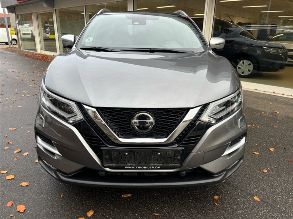 Nissan Qashqai 1,3 Dig-T 140 Tekna+ 5d