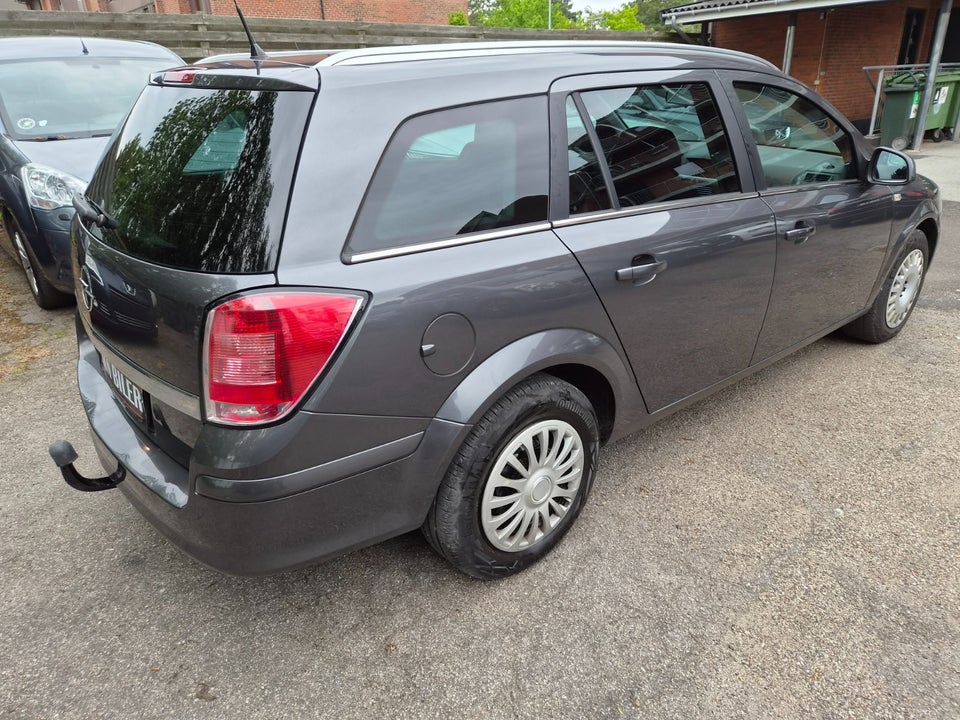 Opel Astra 1,6 16V 115 Classic Wagon 5d