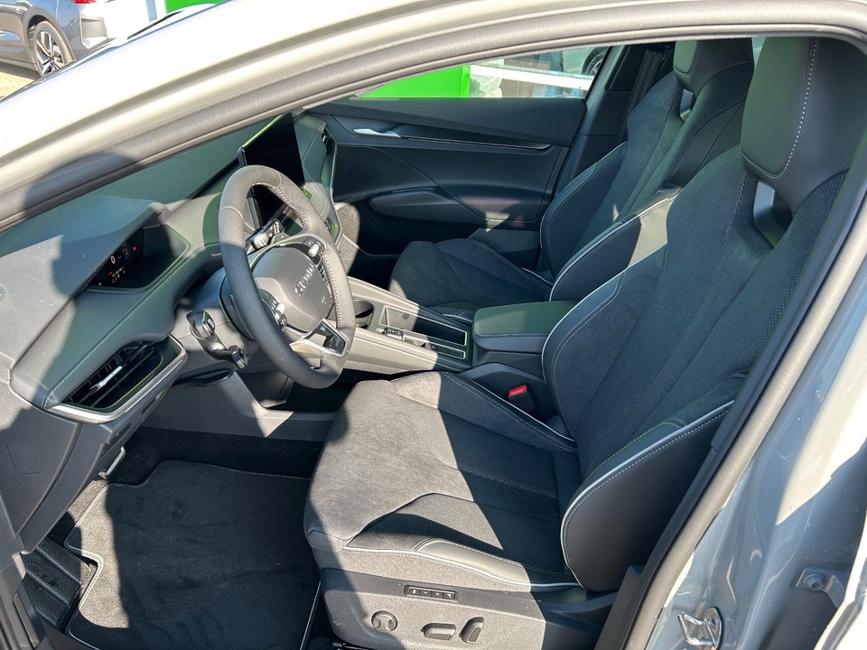 Skoda Elroq 85 iV Sportline 5d