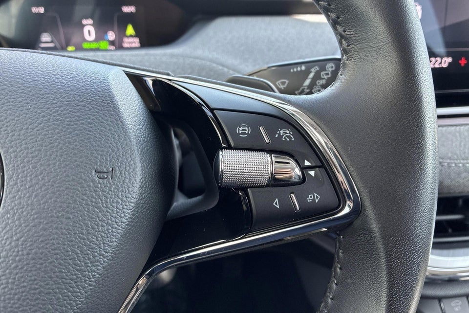 Skoda Enyaq 60 iV Loft 5d