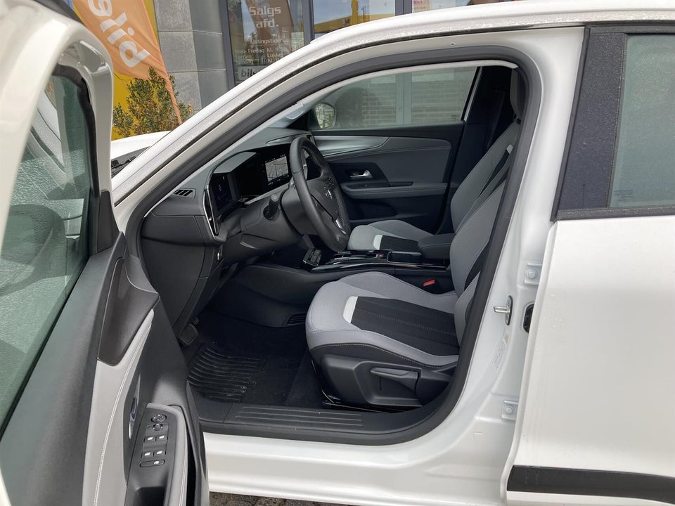 Opel Mokka-e 50 Elegance 5d