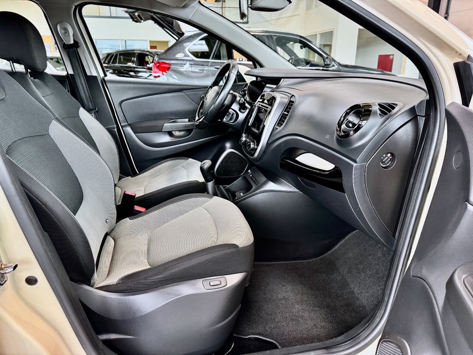 Renault Captur 0,9 TCe 90 Dynamique 5d