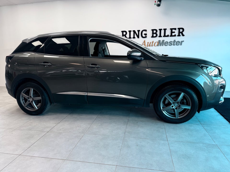 Peugeot 3008 1,2 e-THP 130 Allure 5d