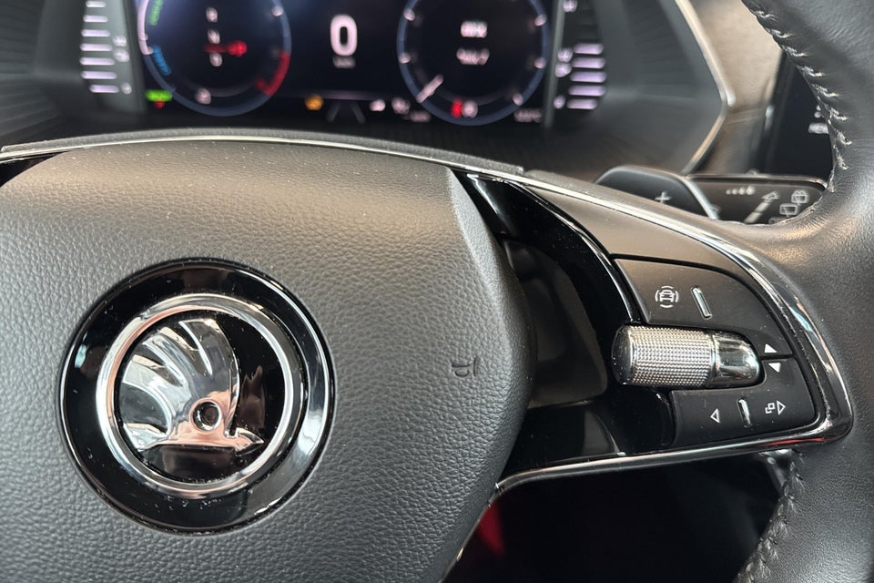 Skoda Octavia 1,4 TSi iV Combi DSG 5d