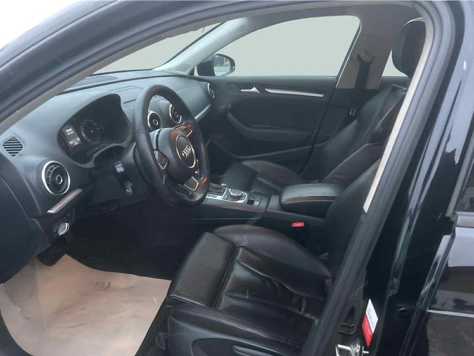 Audi A3 1,6 TDi 110 Ambition Sportback S-tr. 5d