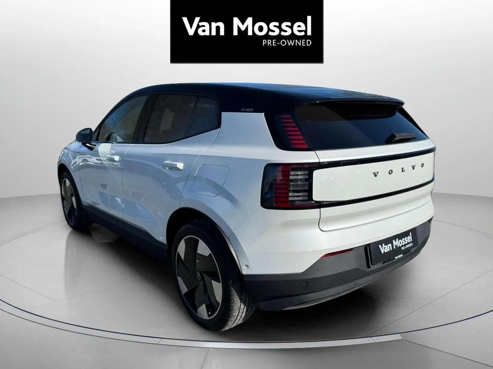 Volvo EX30 Extended Range Ultra 5d
