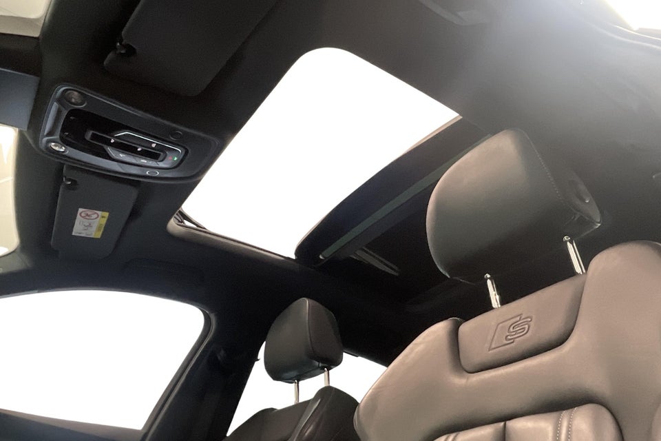 Audi SQ8 e-tron quattro 5d