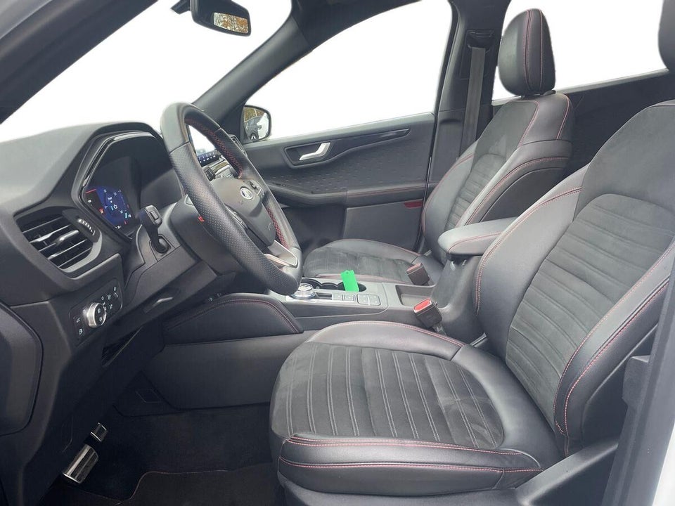 Ford Kuga 2,5 PHEV ST-Line X CVT 5d