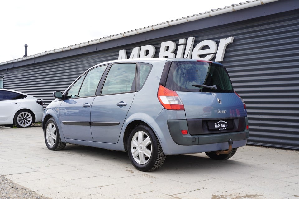 Renault Grand Scenic I 2,0 Authentique 5d