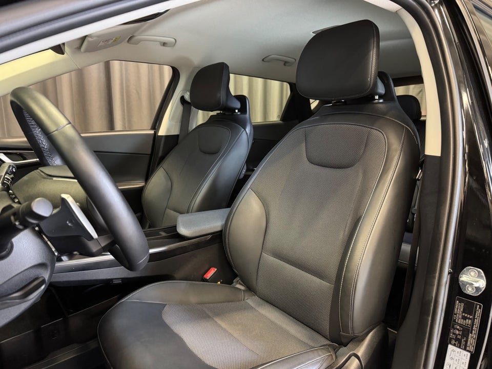Kia EV6 77 Long Range Performance AWD 5d