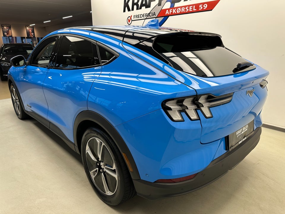 Ford Mustang Mach-E 98 Extended Range 5d