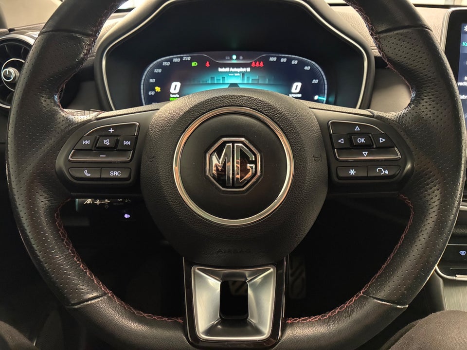 MG EHS 1,5 PHEV Luxury 5d