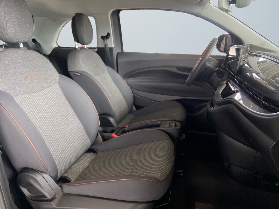 Fiat 500e 42 Icon 3d