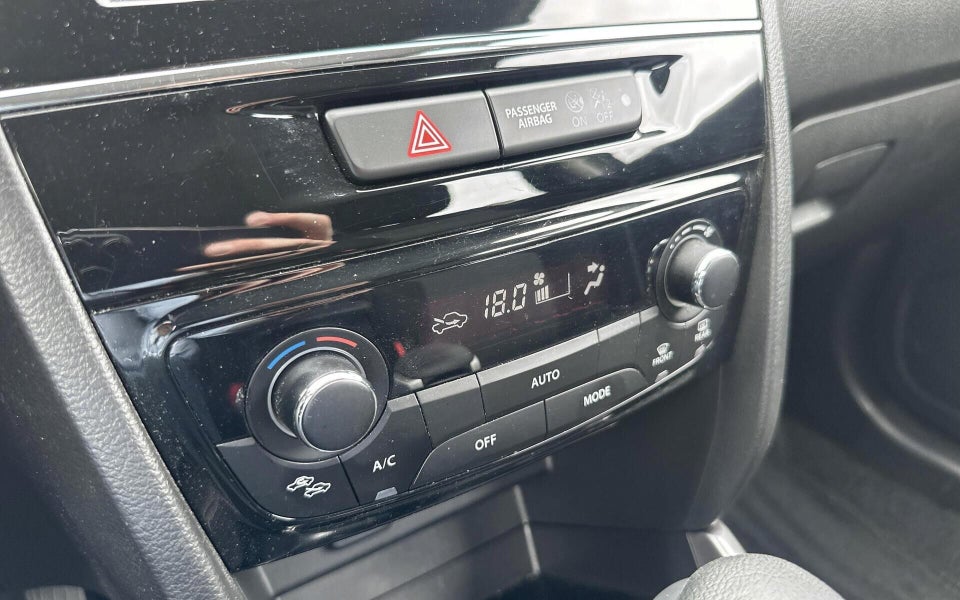 Suzuki Vitara 1,4 Boosterjet Active aut. 5d