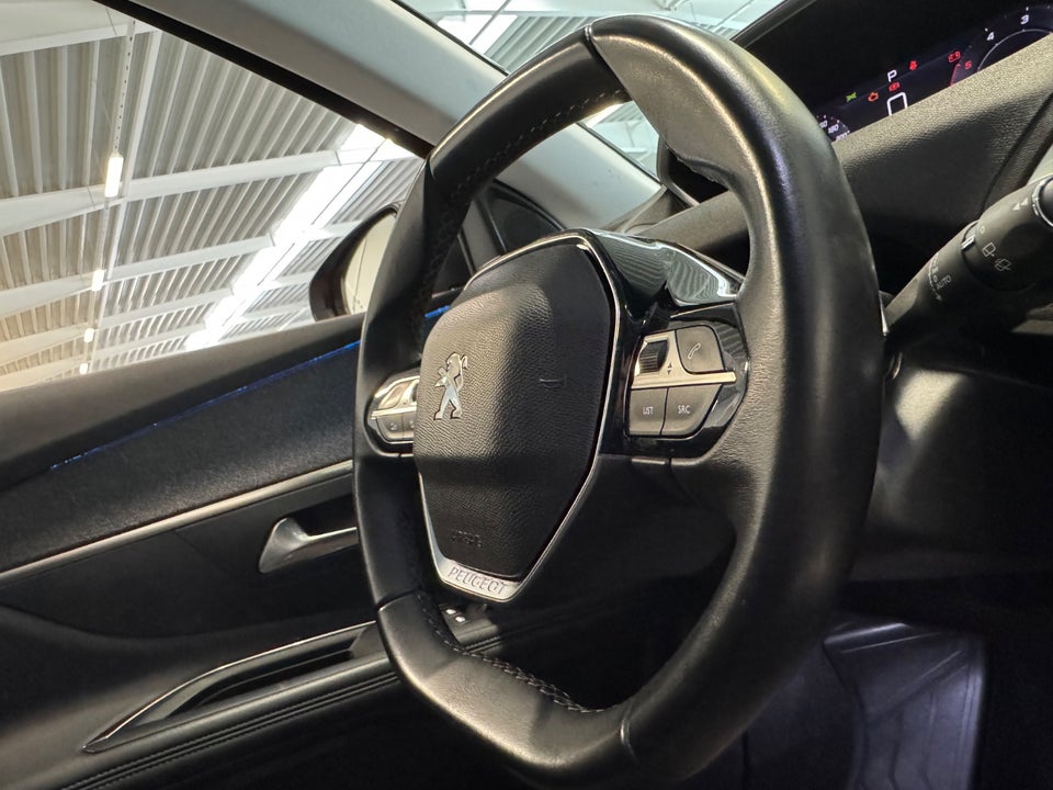 Peugeot 3008 1,5 BlueHDi 130 Allure Pack EAT8 5d