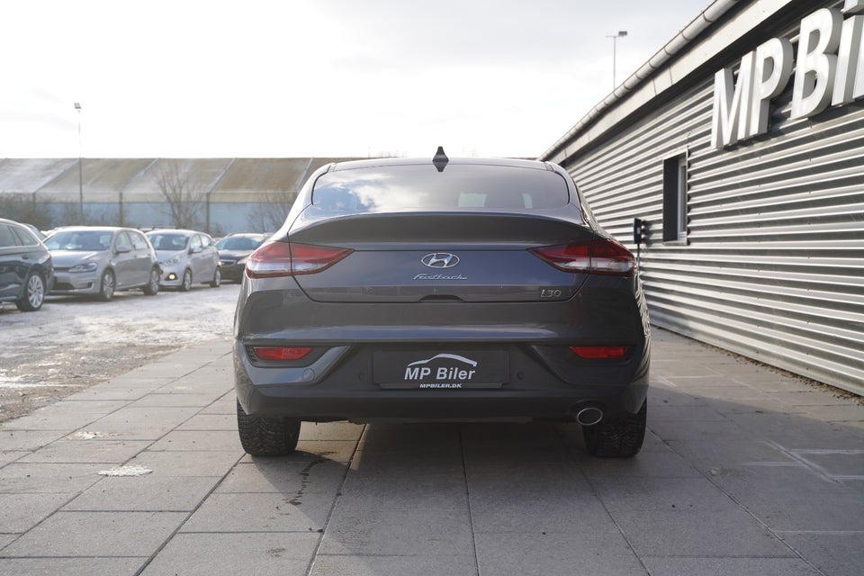 Hyundai i30 1,4 T-GDi Trend Fastback DCT 5d