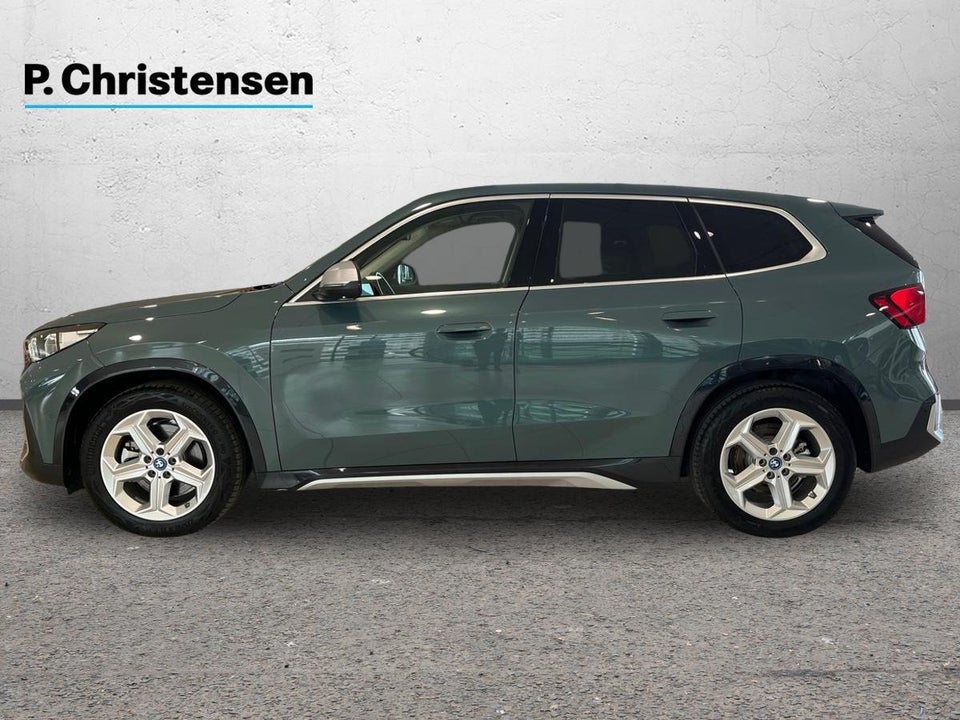 BMW iX1 xDrive30 X-Line 5d