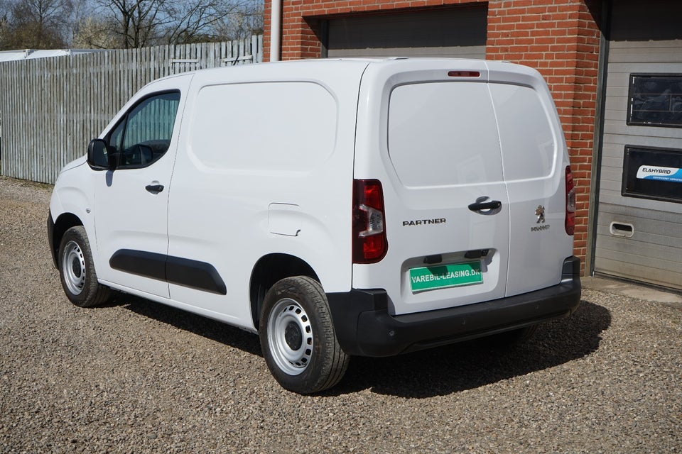 Peugeot Partner 1,5 BlueHDi 100 L1V1 Plus Van