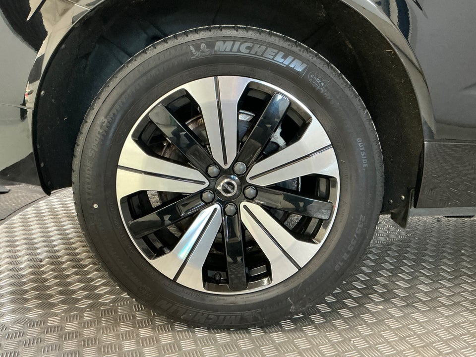 Volvo XC60 2,0 T6 ReCharge Plus Dark aut. AWD 5d