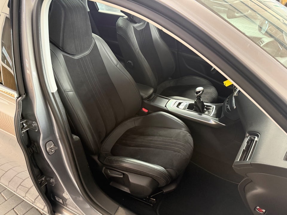 Peugeot 308 1,6 BlueHDi 120 Allure Limited SW 5d