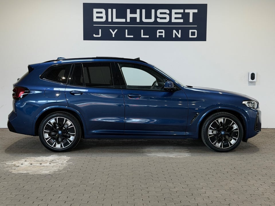 BMW iX3 Charged Plus M-Sport 5d