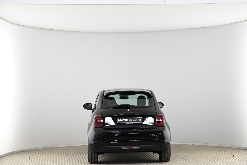 Fiat 500e 24 Action 3d