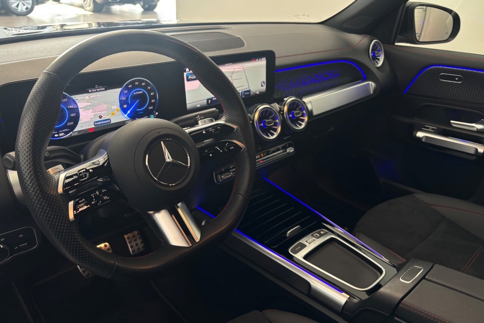 Mercedes EQB300 AMG Line 4Matic 5d