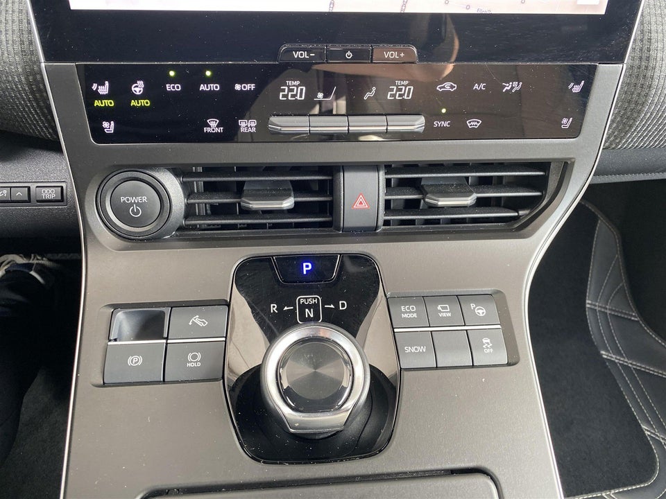 Toyota bZ4X Executive 5d