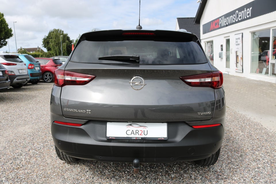 Opel Grandland X 1,2 T 130 Enjoy 5d