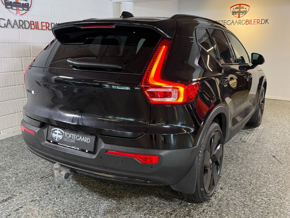 Volvo EX40 Twin Performance Ultra Black Edition 5d