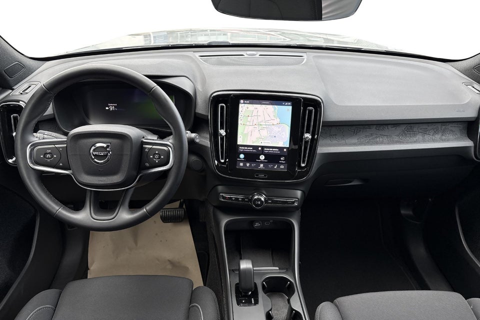 Volvo EX40 Extended Range Plus 5d