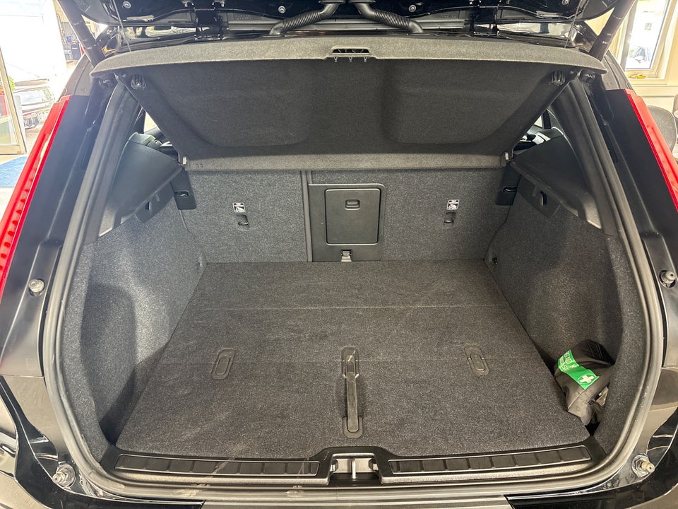 Volvo XC40 P6 ReCharge Plus 5d