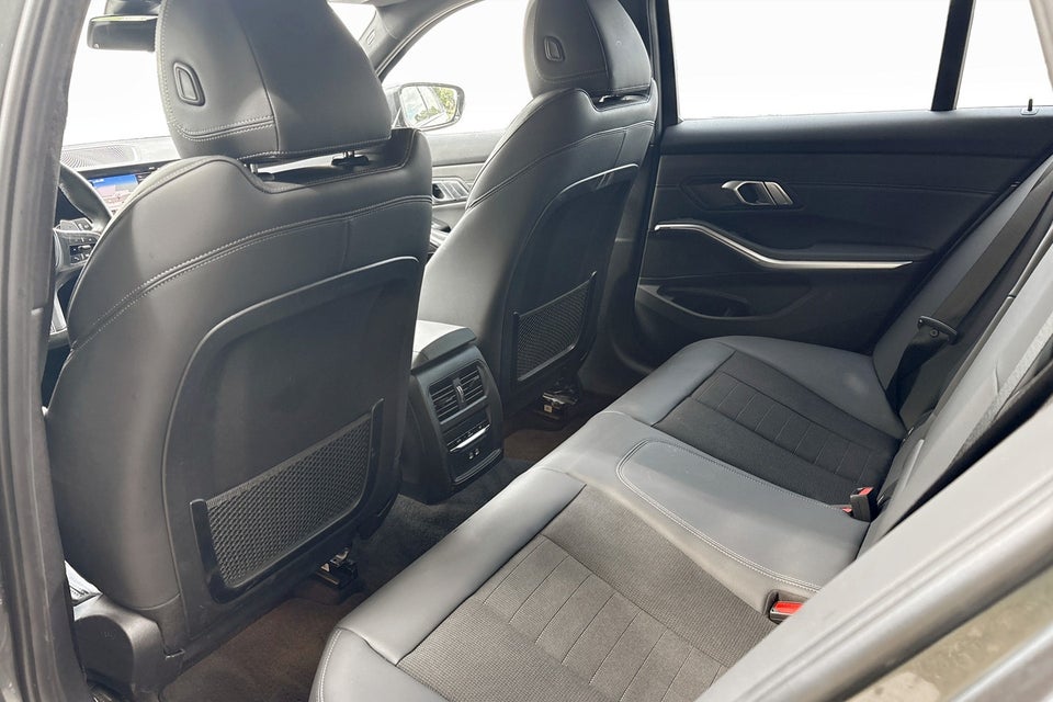 BMW 330e 2,0 Touring Sport Line aut. 5d
