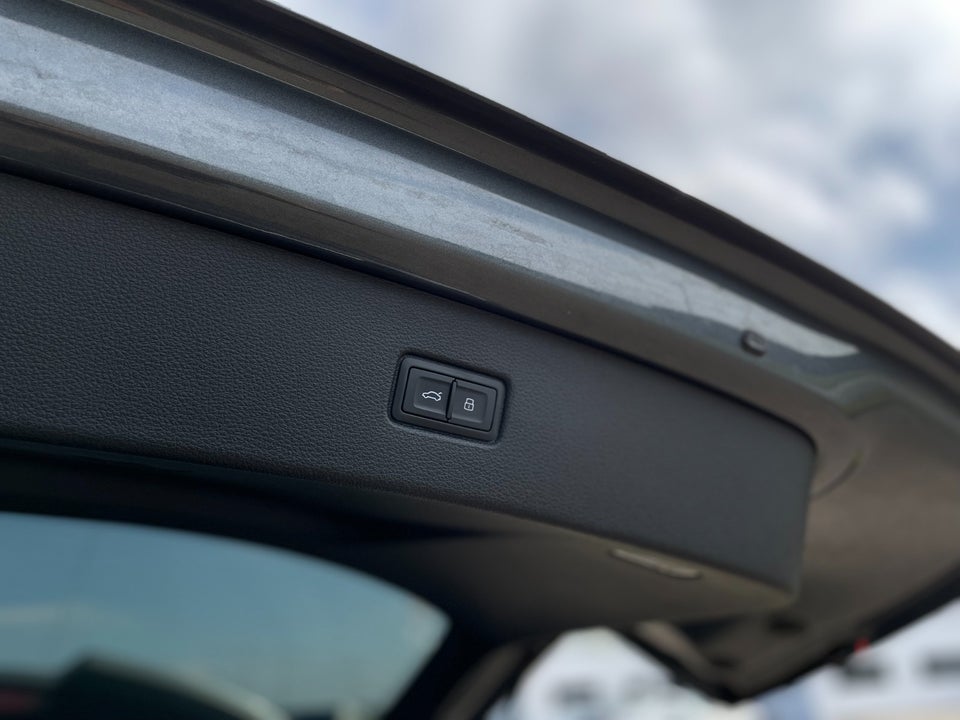 Audi SQ7 4,0 TFSi quattro Tiptr. 5d