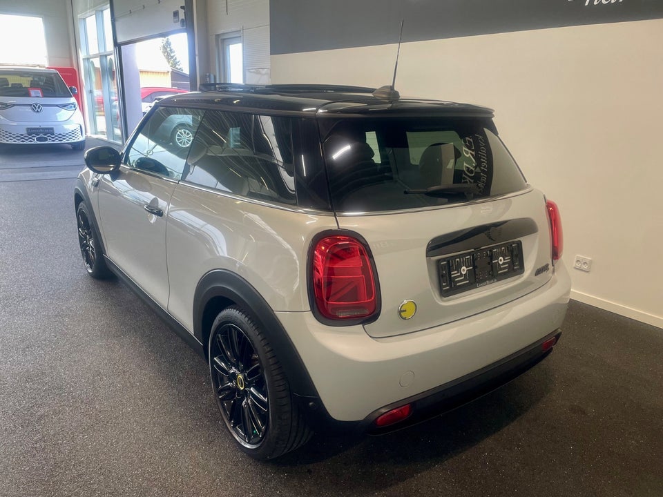 MINI Cooper SE Yours Trim 3d