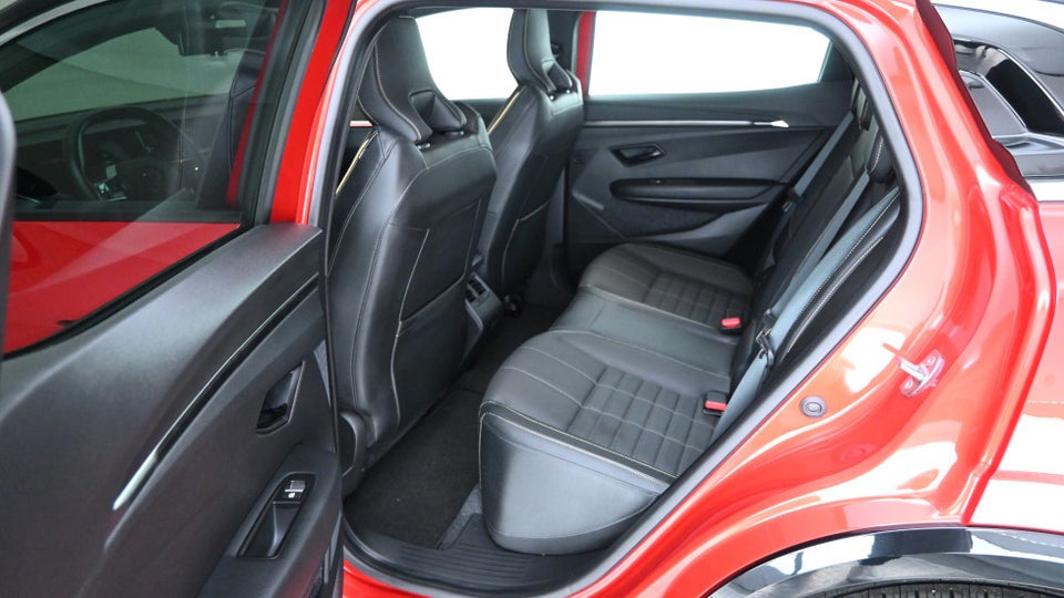 Renault Megane E-Tech 60 Iconic 5d