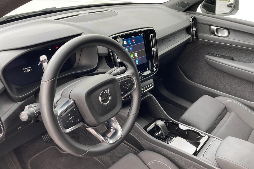 Volvo XC40 ReCharge Twin Core 5d