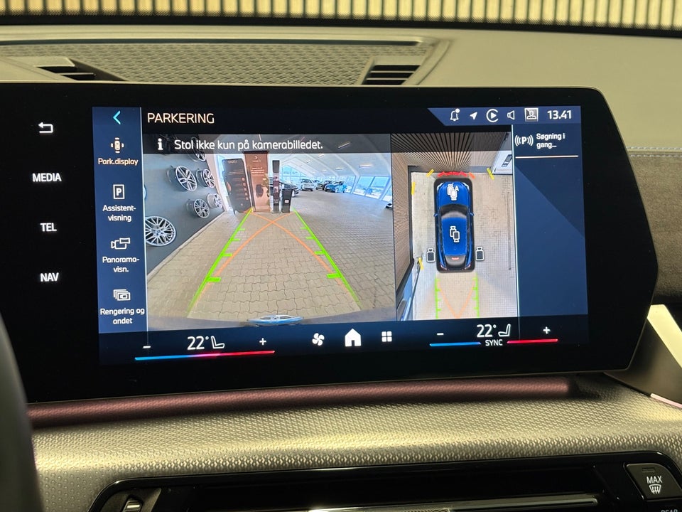 BMW iX2 xDrive30 Fully Charged M-Sport 5d