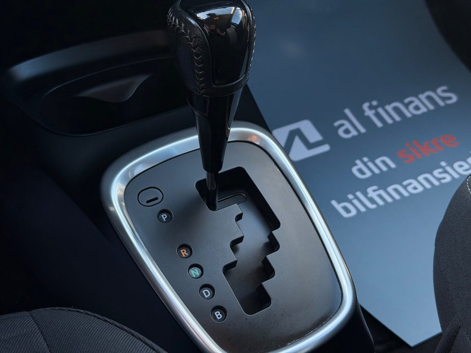 Toyota Yaris 1,5 Hybrid H2 Premium e-CVT 5d