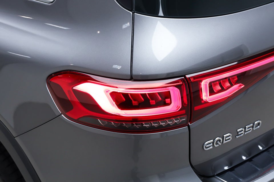 Mercedes EQB350 AMG Line 4Matic 5d