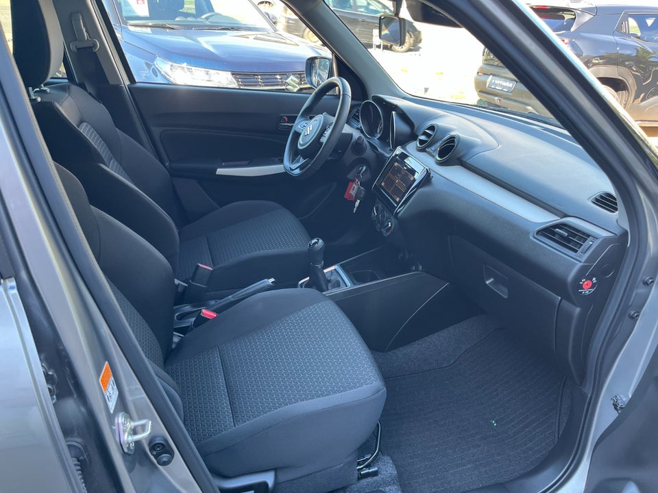 Suzuki Swift 1,2 mHybrid Action 5d