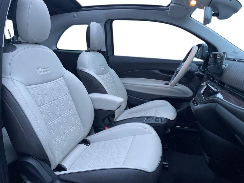 Fiat 500e 42 la Prima Cabrio 2d