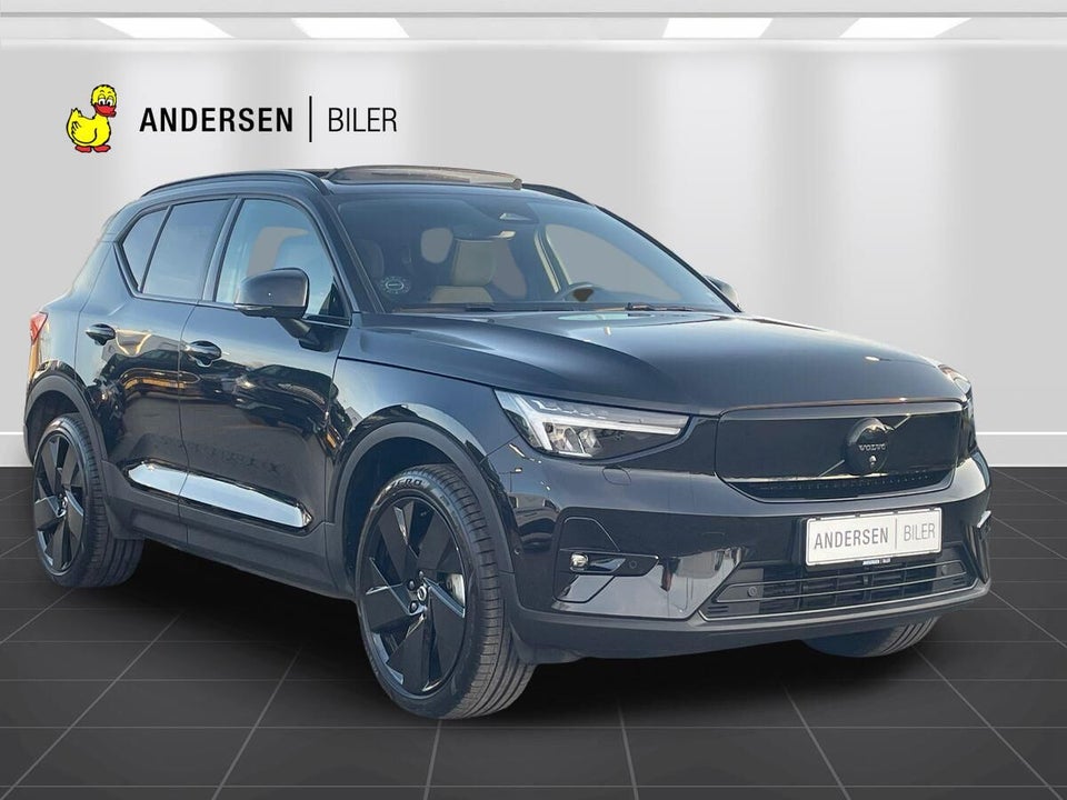 Volvo EX40 Extended Range Black Edition 5d