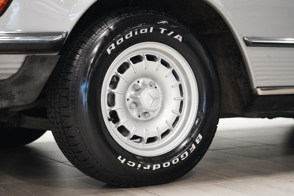 Mercedes 280 SL 2,8 2d
