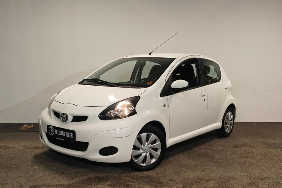 Toyota Aygo 1,0 Plus 5d
