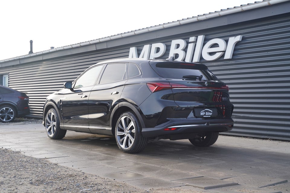 MG Marvel R Luxury 5d